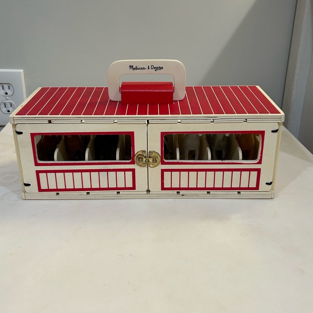 Melissa and Doug horse stable